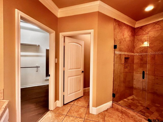 2906 Augusta, Jacksonville, TX 75766