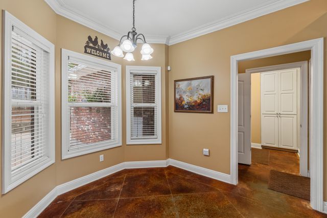 23 Shawnee Dr., Hattiesburg, MS 39402