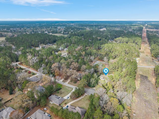 23 Shawnee Dr., Hattiesburg, MS 39402