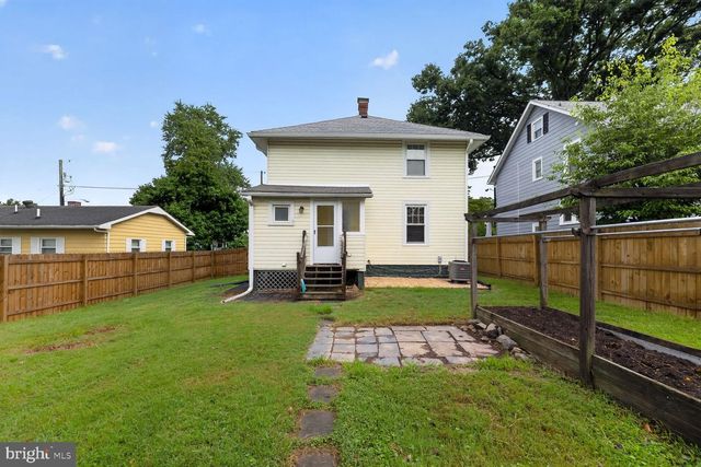 907 GRANDIN AVE, Rockville, MD 20851