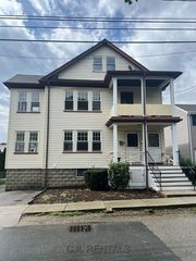 33 Evans St 1, Watertown, MA 02472