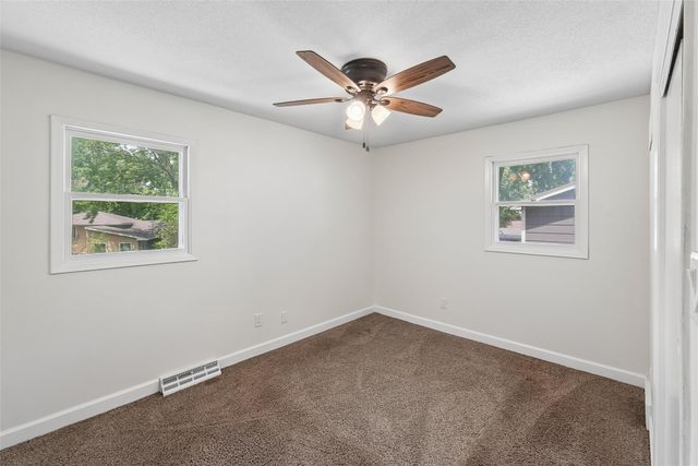 400 NW Morningside Drive, Grimes, IA 50111