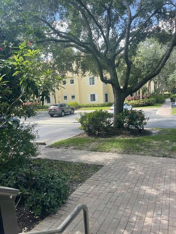 2729 Anzio Court 102, Palm Beach Gardens, FL 33410