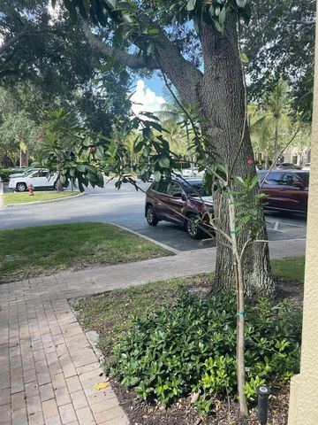 2729 Anzio Court 102, Palm Beach Gardens, FL 33410