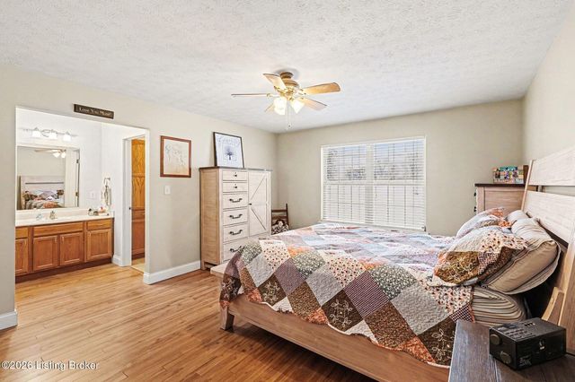 145 Waynes Ln, Milton, KY 40045