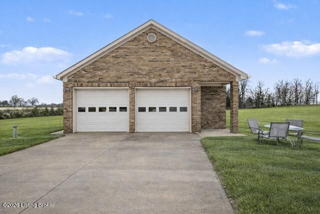 145 Waynes Ln, Milton, KY 40045