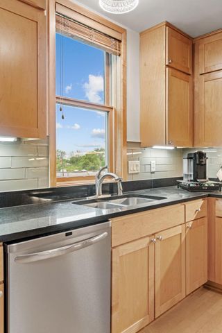 633 Dayton Avenue 8, Saint Paul, MN 55104