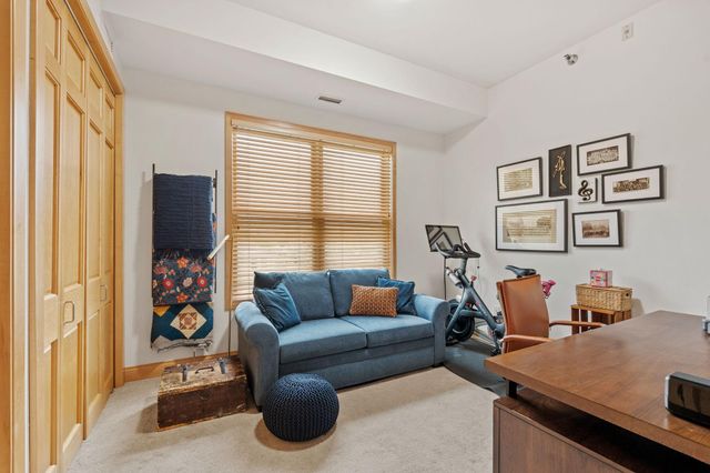 633 Dayton Avenue 8, Saint Paul, MN 55104