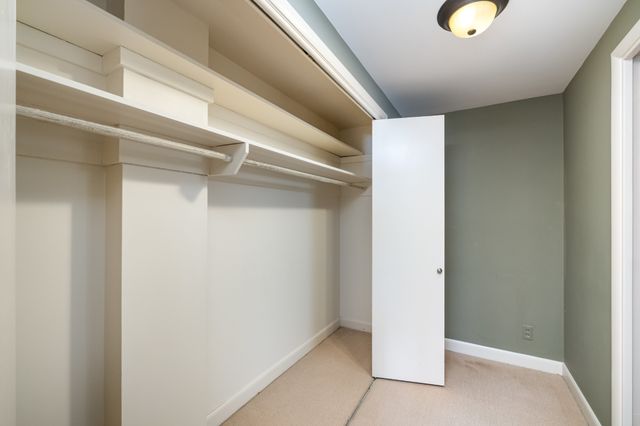 4200 West End Ave Apt 203, Nashville, TN 37205