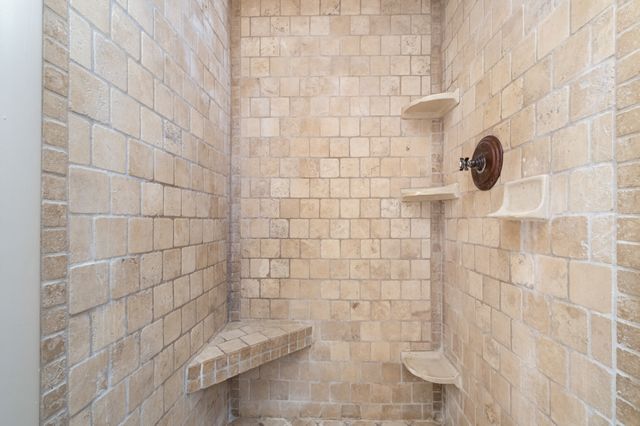 4200 West End Ave Apt 203, Nashville, TN 37205