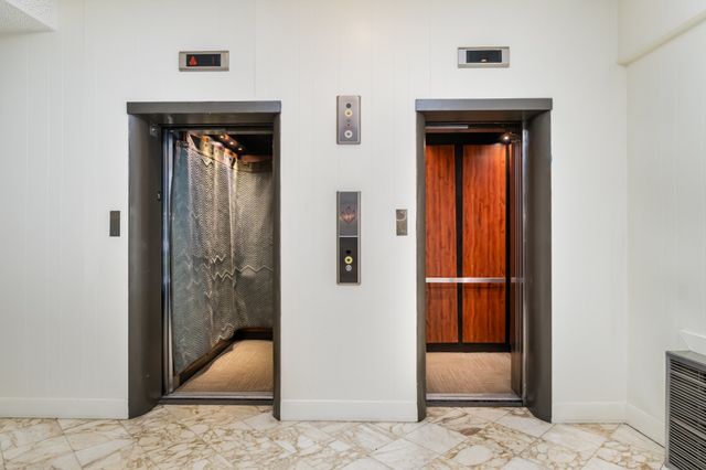 4200 West End Ave Apt 203, Nashville, TN 37205