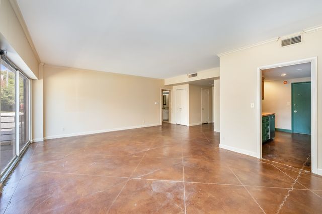 4200 West End Ave Apt 203, Nashville, TN 37205