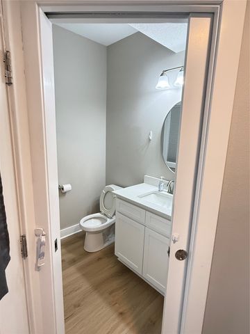 2011 Ammann Drive, Adel, IA 50003