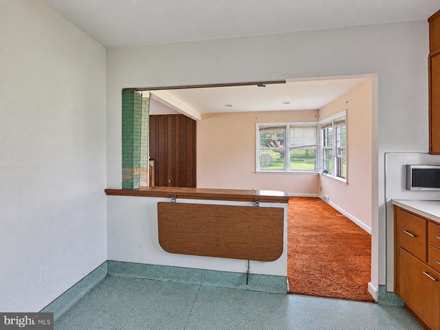 102 MAYER ST, Reading, PA 19606