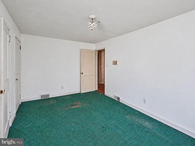 102 MAYER ST, Reading, PA 19606