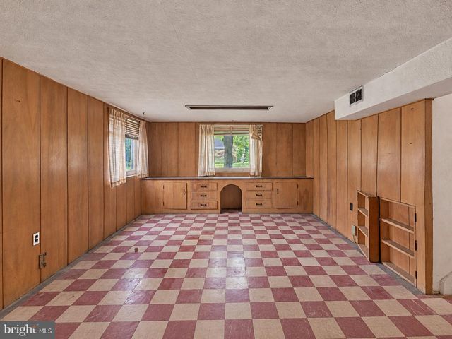 102 MAYER ST, Reading, PA 19606