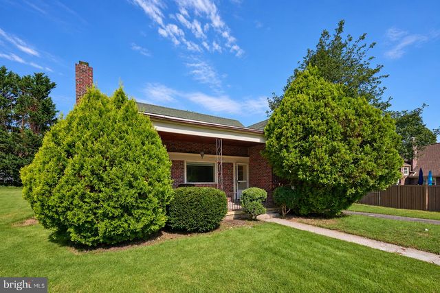 102 MAYER ST, Reading, PA 19606