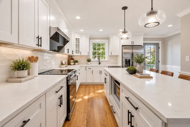 83 Palmer St 83, Arlington, MA 02474