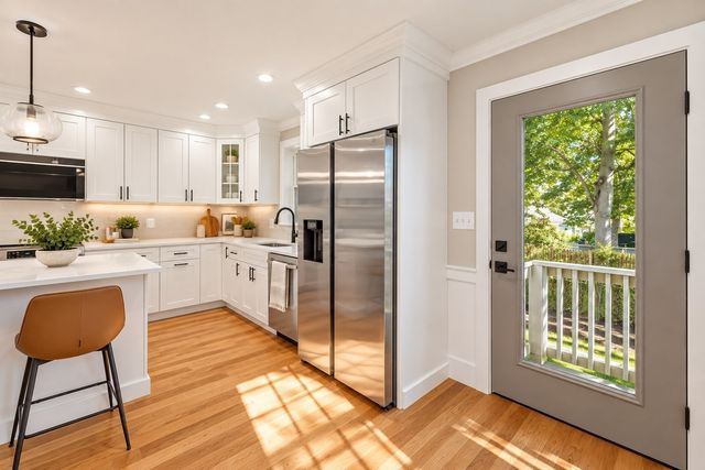 83 Palmer St 83, Arlington, MA 02474