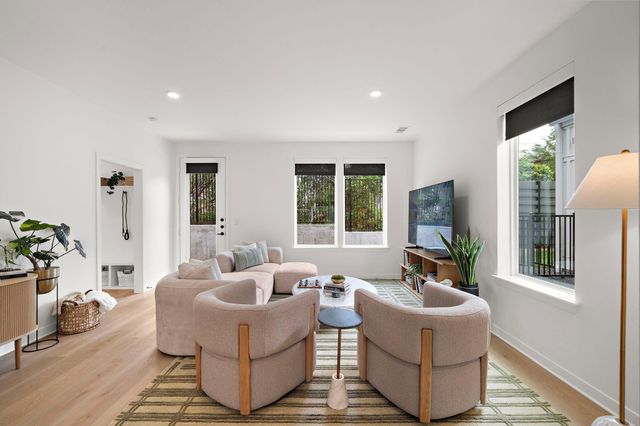 1941 Sawdust Road 154, The Woodlands, TX 77380