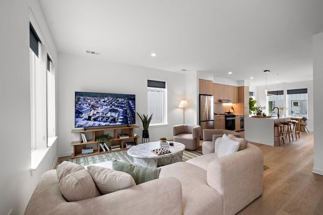 1941 Sawdust Road 154, The Woodlands, TX 77380