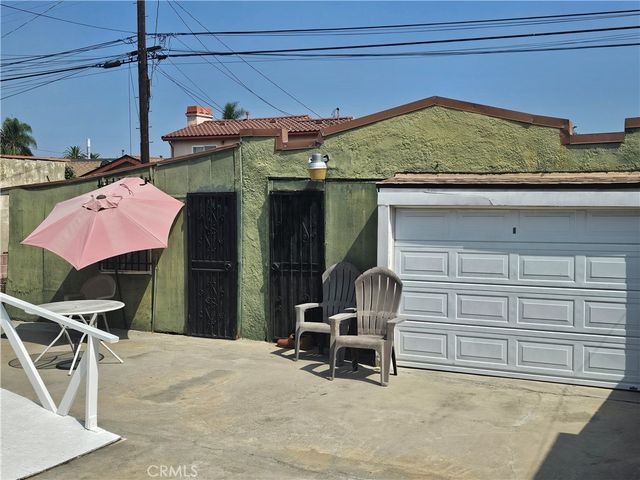 1939 W 79th, Los Angeles, CA 90047