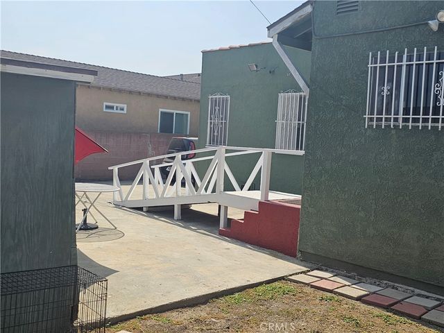 1939 W 79th, Los Angeles, CA 90047