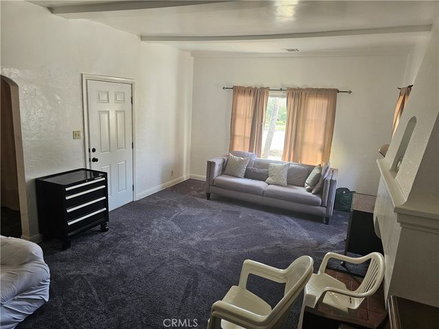 1939 W 79th, Los Angeles, CA 90047