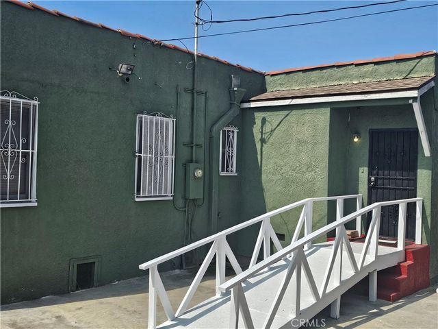 1939 W 79th, Los Angeles, CA 90047