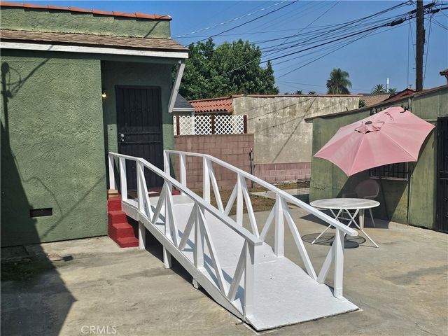 1939 W 79th, Los Angeles, CA 90047
