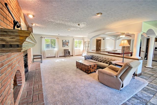 122 Cherry Hill Drive, Beavercreek, OH 45440