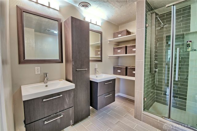 122 Cherry Hill Drive, Beavercreek, OH 45440