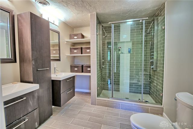 122 Cherry Hill Drive, Beavercreek, OH 45440