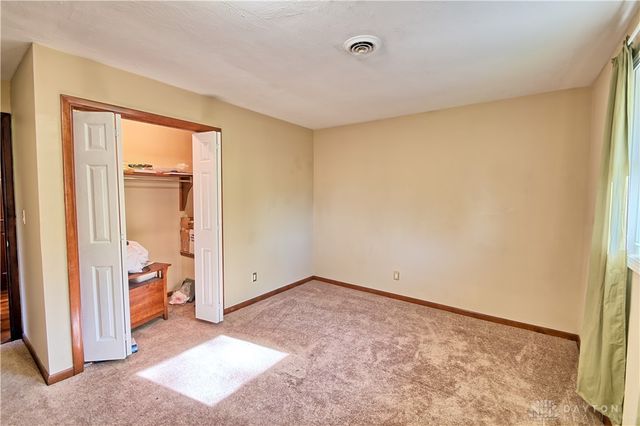 122 Cherry Hill Drive, Beavercreek, OH 45440