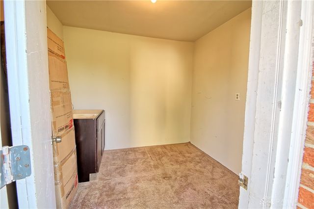 122 Cherry Hill Drive, Beavercreek, OH 45440