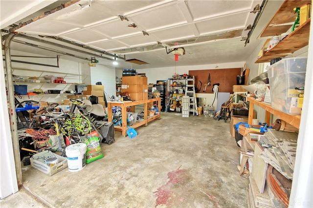122 Cherry Hill Drive, Beavercreek, OH 45440