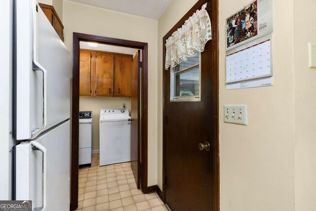 302 Pine Lake Drive, Cumming, GA 30040