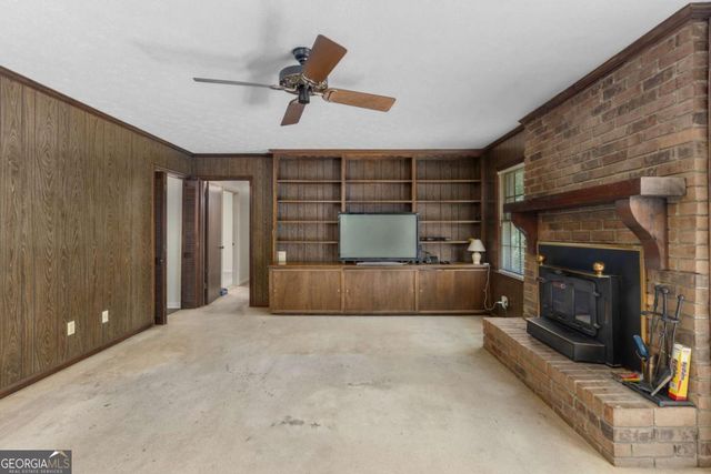 302 Pine Lake Drive, Cumming, GA 30040