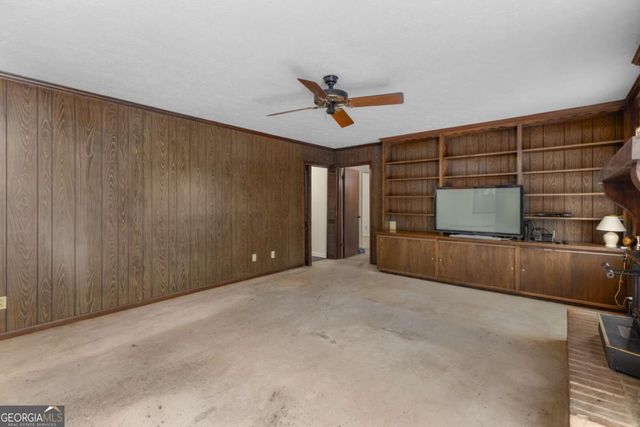 302 Pine Lake Drive, Cumming, GA 30040