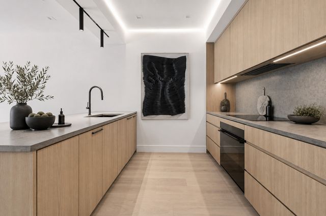 386 Kosciuszko St, New York City, NY 11221