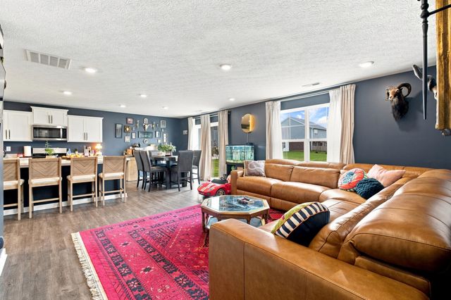 5011 Niesler Road, Canal Winchester, OH 43110