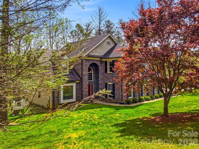 32 Franklin Farm Road, Fletcher, NC 28732