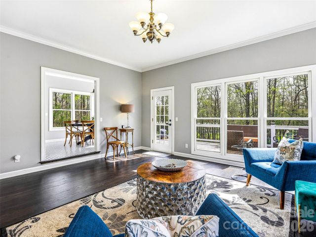 32 Franklin Farm Road, Fletcher, NC 28732