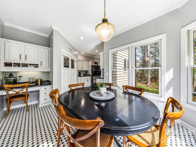 32 Franklin Farm Road, Fletcher, NC 28732