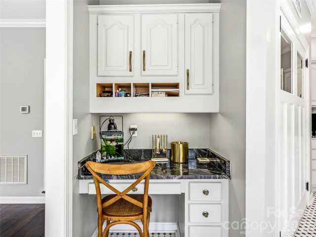 32 Franklin Farm Road, Fletcher, NC 28732