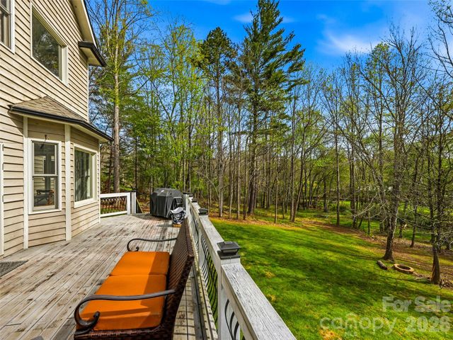 32 Franklin Farm Road, Fletcher, NC 28732