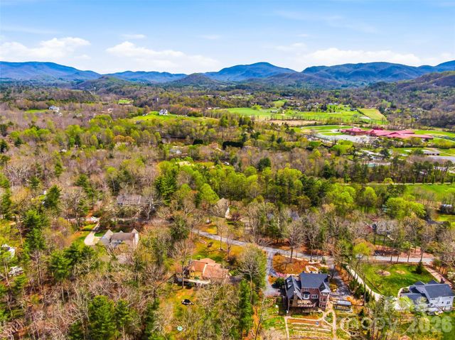 32 Franklin Farm Road, Fletcher, NC 28732