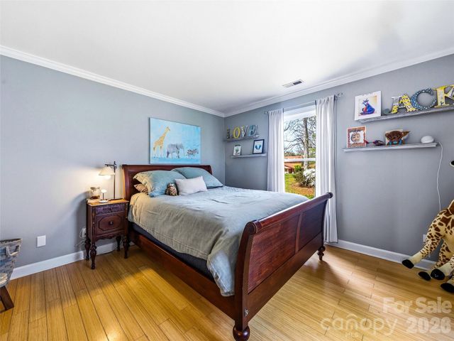 32 Franklin Farm Road, Fletcher, NC 28732