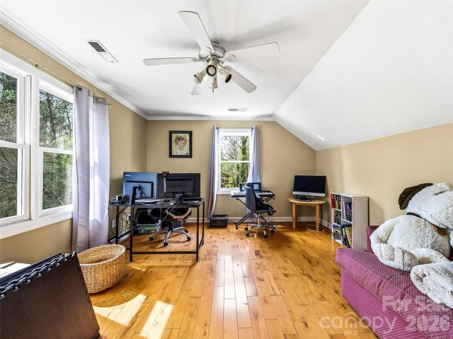 32 Franklin Farm Road, Fletcher, NC 28732