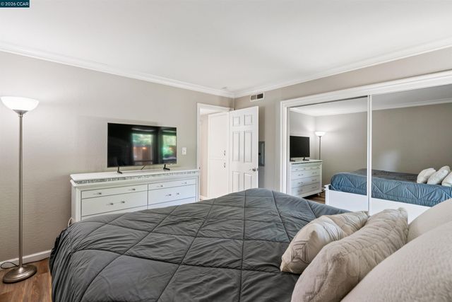 90 Laurel Dr, Danville, CA 94526